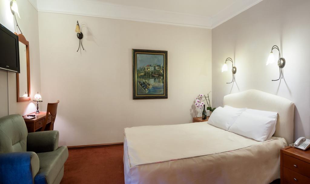 Aleksandar Hotel Vrnjačka Banja Екстериор снимка
