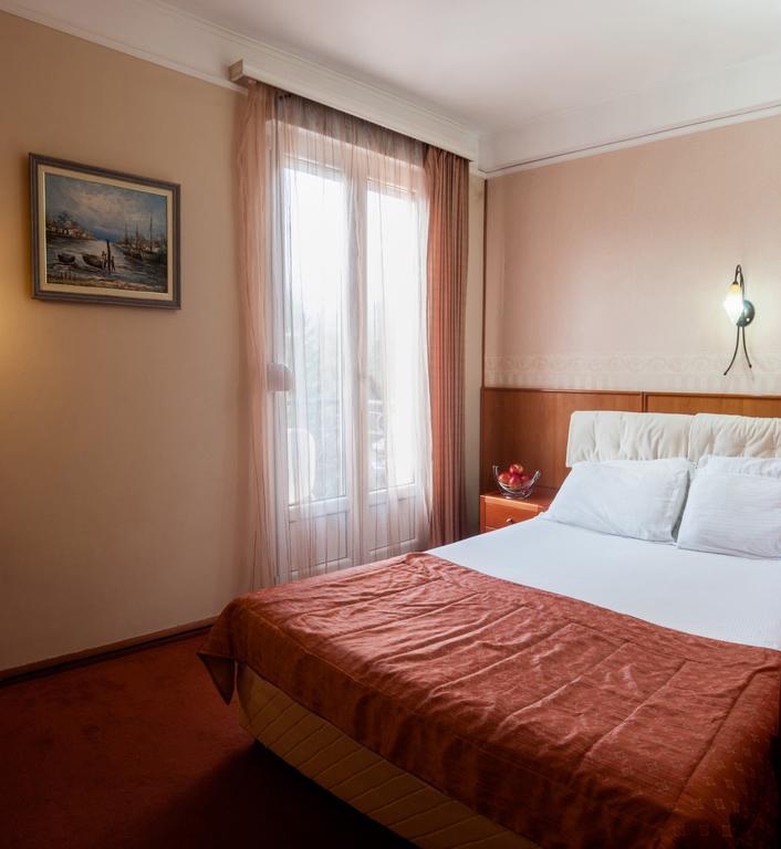 Aleksandar Hotel Vrnjačka Banja Екстериор снимка