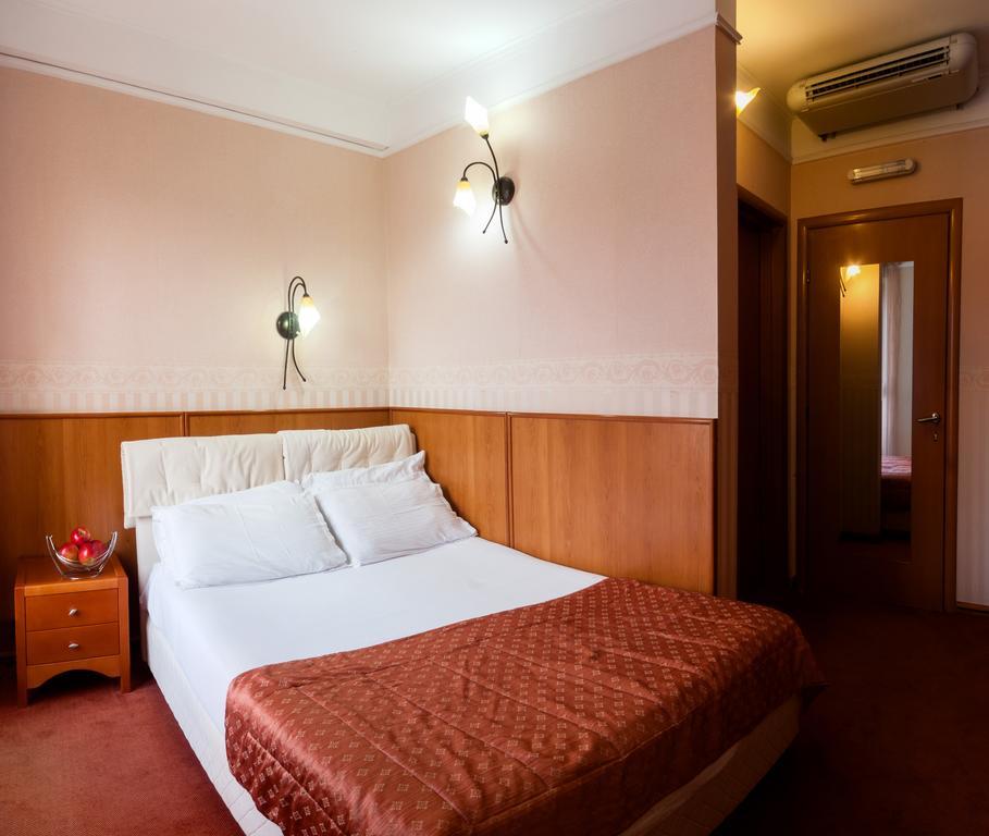 Aleksandar Hotel Vrnjačka Banja Екстериор снимка